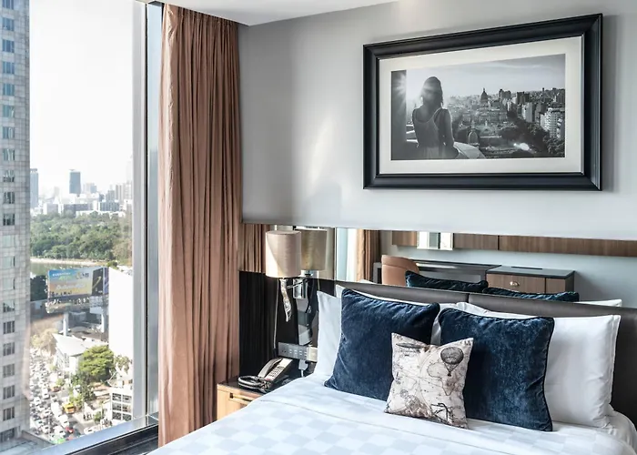 Montraj Continent Sukhumvit Bangkok Hotel