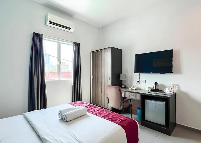 Royal Agate Beach Resort Pantai Cenang 