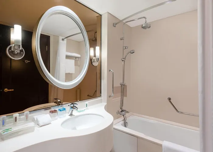 Holiday Inn Shanghai Pudong Nanpu By Ihg