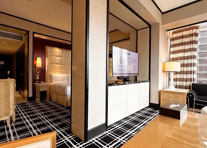 The Lin Hotel