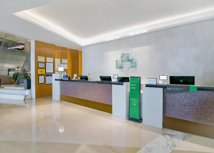 Holiday Inn Qingdao City Center By Ihg