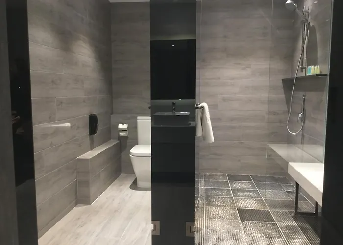 Nathan Hotel