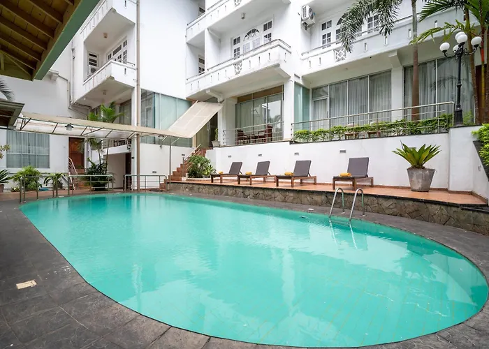 Oak Ray Serene Garden Hotel Kandy