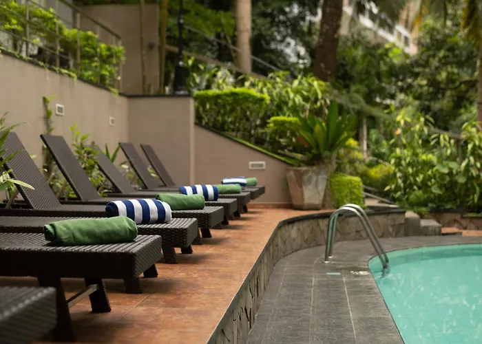 Oak Ray Serene Garden Hotel Kandy