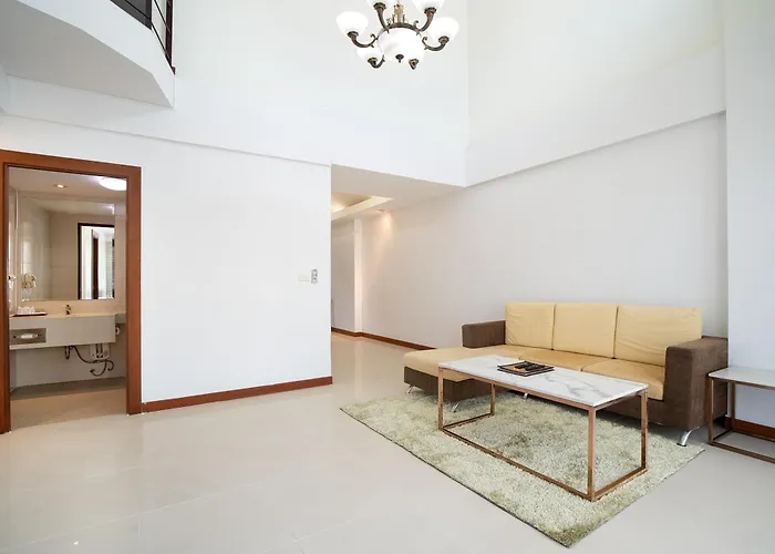 Lasalle Suites Hotel & Residence