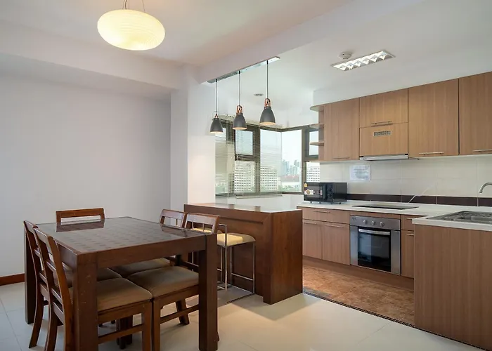 Lasalle Suites Hotel & Residence