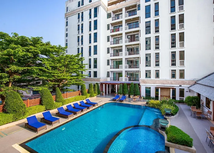 Lasalle Suites Hotel & Residence