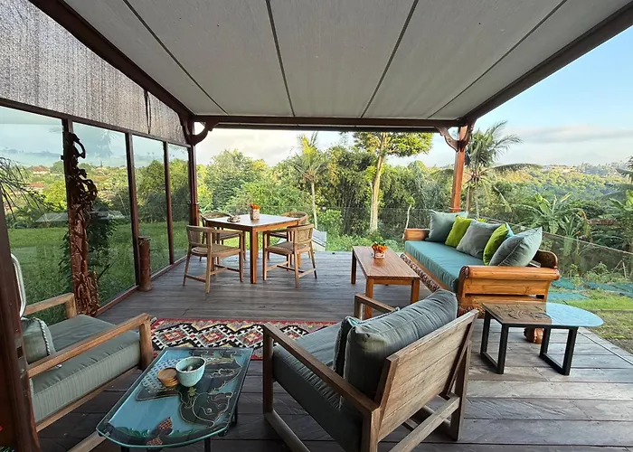 Quiet Luxury Paradise Fab Staff Lebah Villas Central Ubud