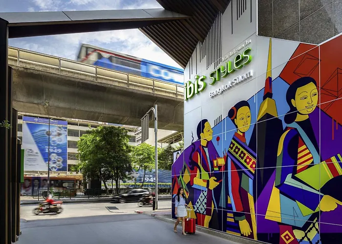 Hotel Ibis Styles Bangkok Silom