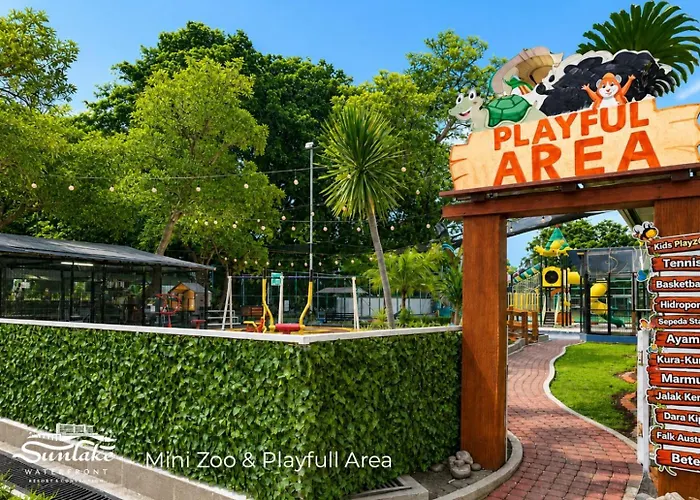 Sunlake Waterfront Resort & Convention Jakarta