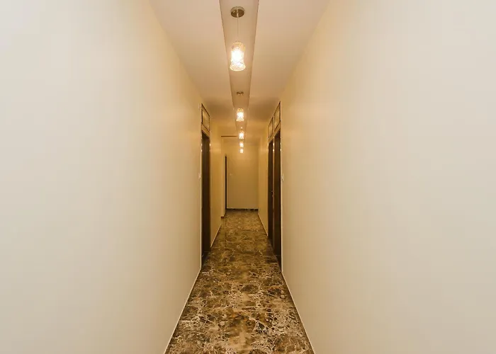 Hotel O Avion Park Mumbai 