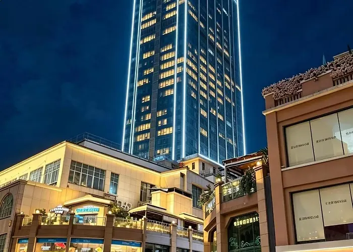 Barton International Residence Guangzhou - Located In The City Center Adjacent To Beijing Road Pedestrian Street And Dafo Temple And Close To The Subway