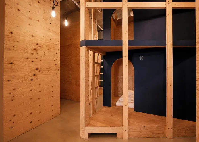 Ishigaki Guesthouse Hive