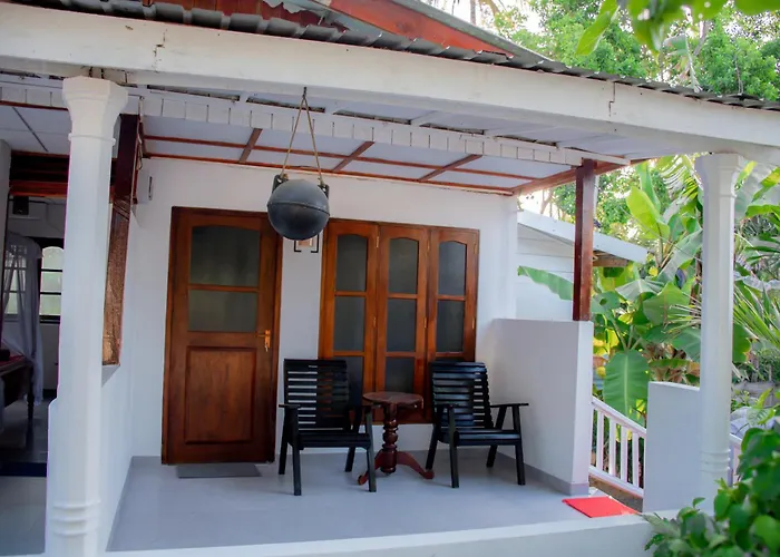 Little Pumpkin Cabanas Tangalle