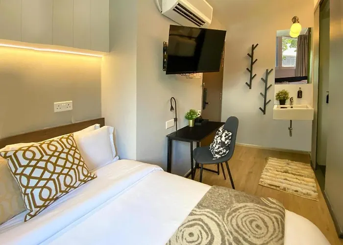 St Signature Bugis Beach, Dayuse, 8-9 Hours, Check In 8Am Or 11Am Singapur