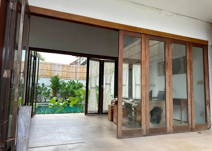Balcony Living Apartment Seminyak