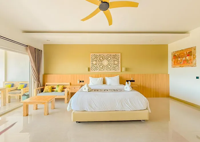 Solaluna Beach Homestay