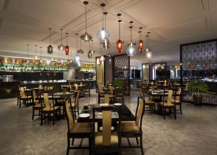 Sheraton Shanghai Waigaoqiao Hotel