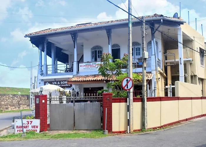 Rampart View Guesthouse