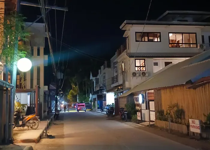 Devayn'S Inn El Nido