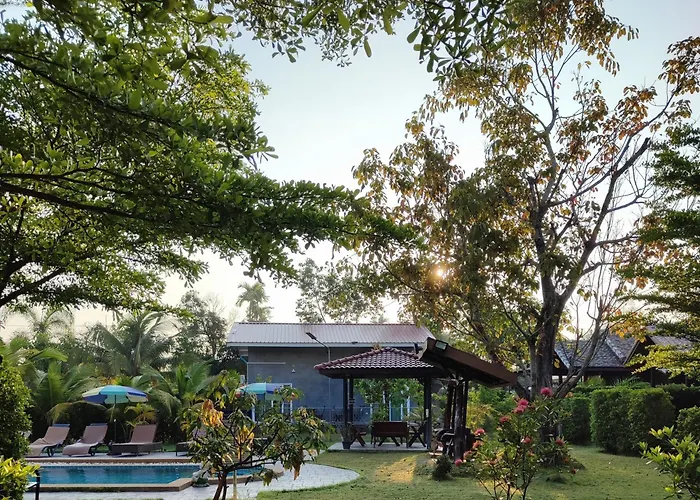 Relax Garden House
