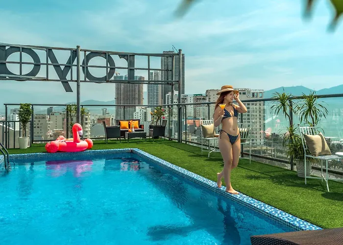 Royal Family Hotel Da Nang