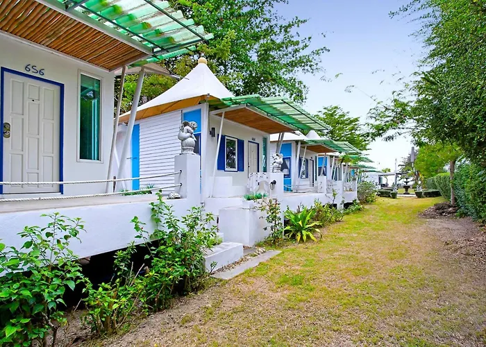 The White Knot Koh Chang