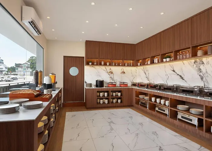 Days Inn By Wyndham Singapore Novena, Previously Known As Value Thomson Singapura