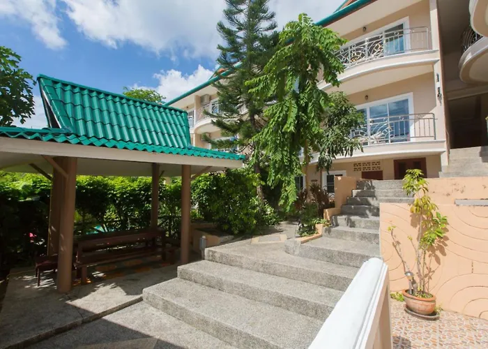 Patong Rai Rom Yen Resort Sha