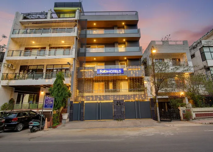 Fabhotel Exotica