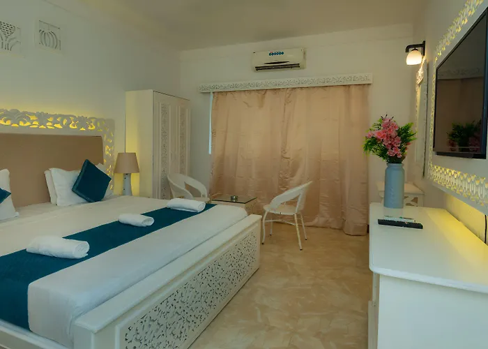 Lillywoods Nv Beach Resort Calangute