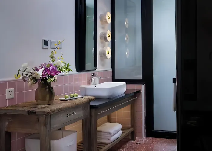 Peking Yard Boutique Hotel