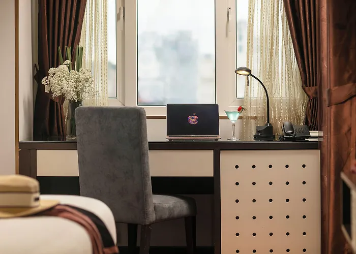 Hanoi La Palm Premier Hotel & Spa