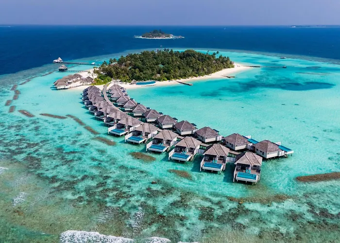 Hotel Nova Maldives Dhangethi