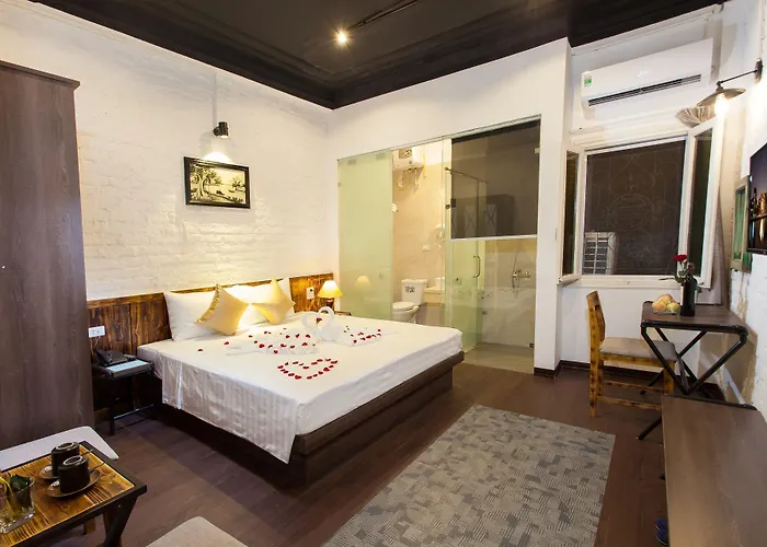 Luxury Backpakers Hotel Hanoi