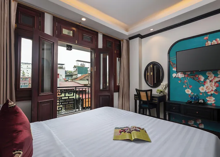 Queen Light Hotel - Ha Noi Old Quater Hanoi