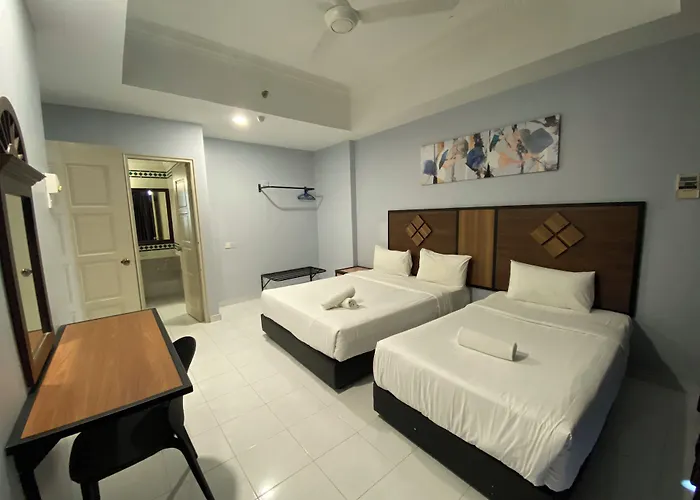Leisure Cove Hotel And Apartments