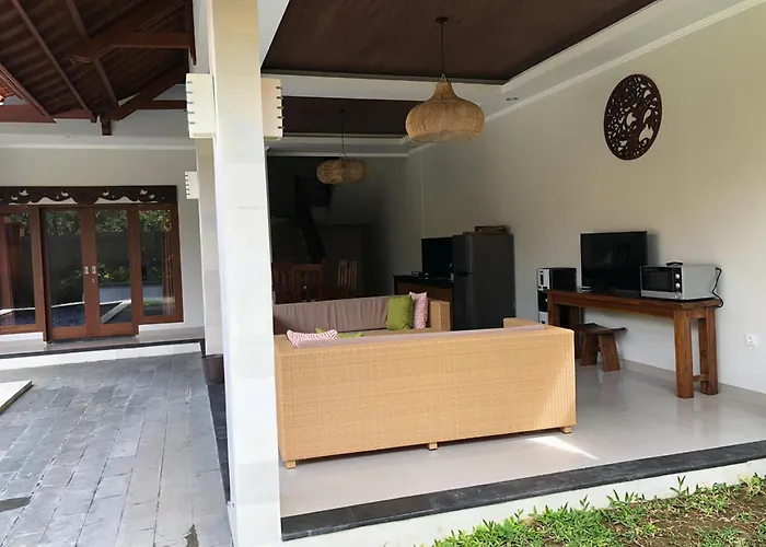 Three Brothers Bali Legian Bungalows & Villas
