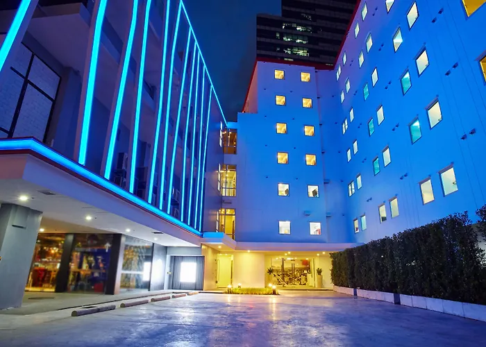 Easy Planet Bangkok Surawong