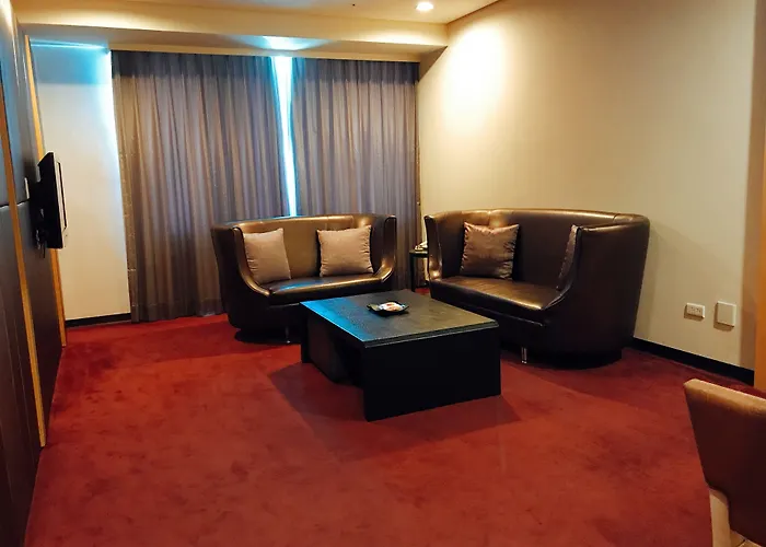 Golden Tulip Zhong Xin Hotel Taichung