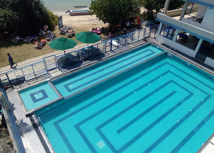 Paradise Beach Resort & Diving School Mirissa