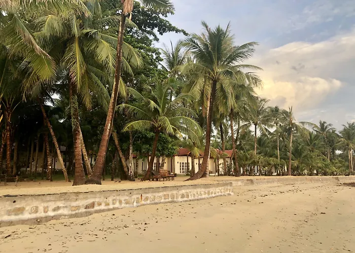 Peppercorn Beach Resort