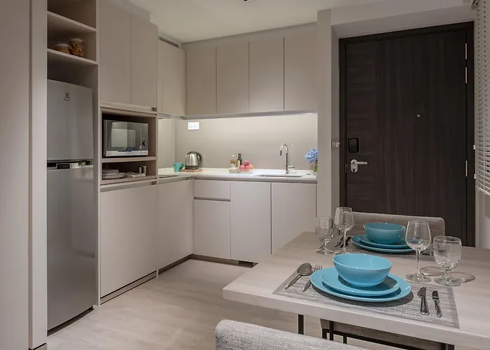 Le Grove Serviced Residences Singapura