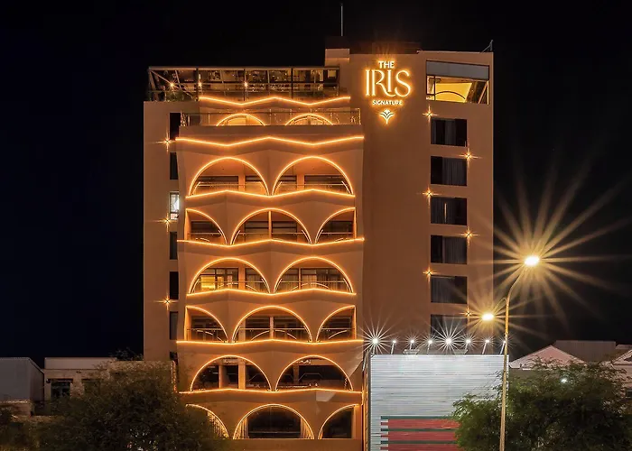 Iris Hotel Cần Thơ