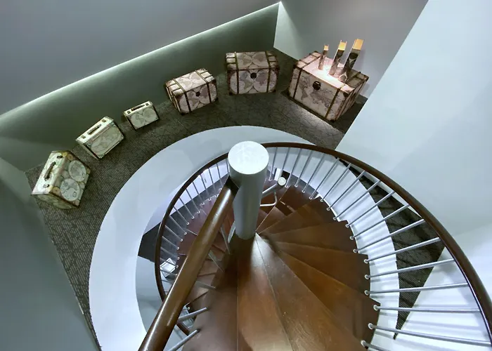Bliss Hotel Singapura