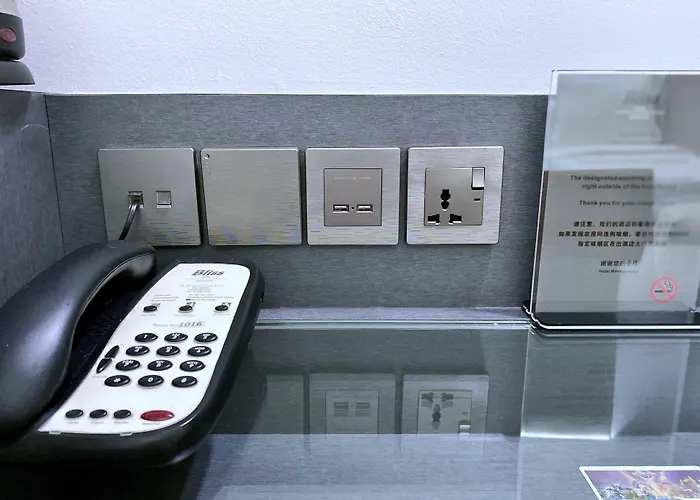 Bliss Hotel Singapura