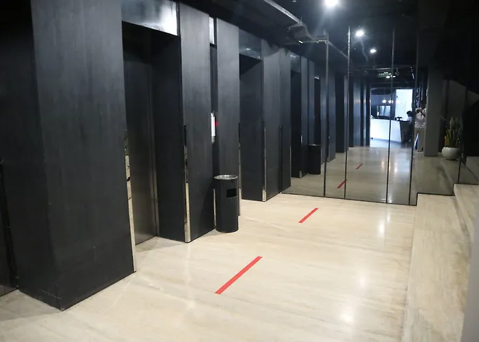 J Hotel Kuta