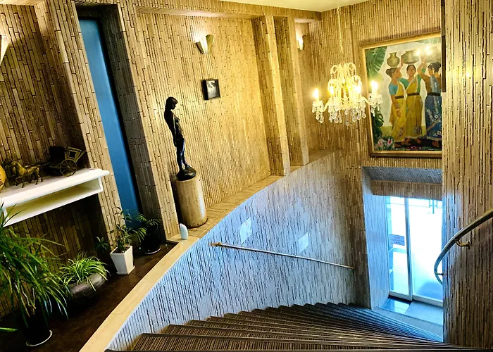 Tokyo Plaza Hotel