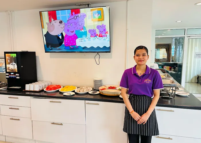 Gusto Pratunam Hotel