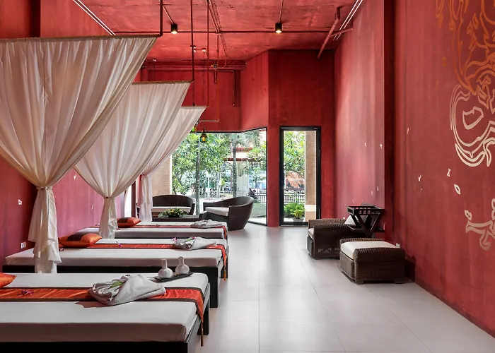 Patong Paragon Resort & Spa Sha Extra Plus